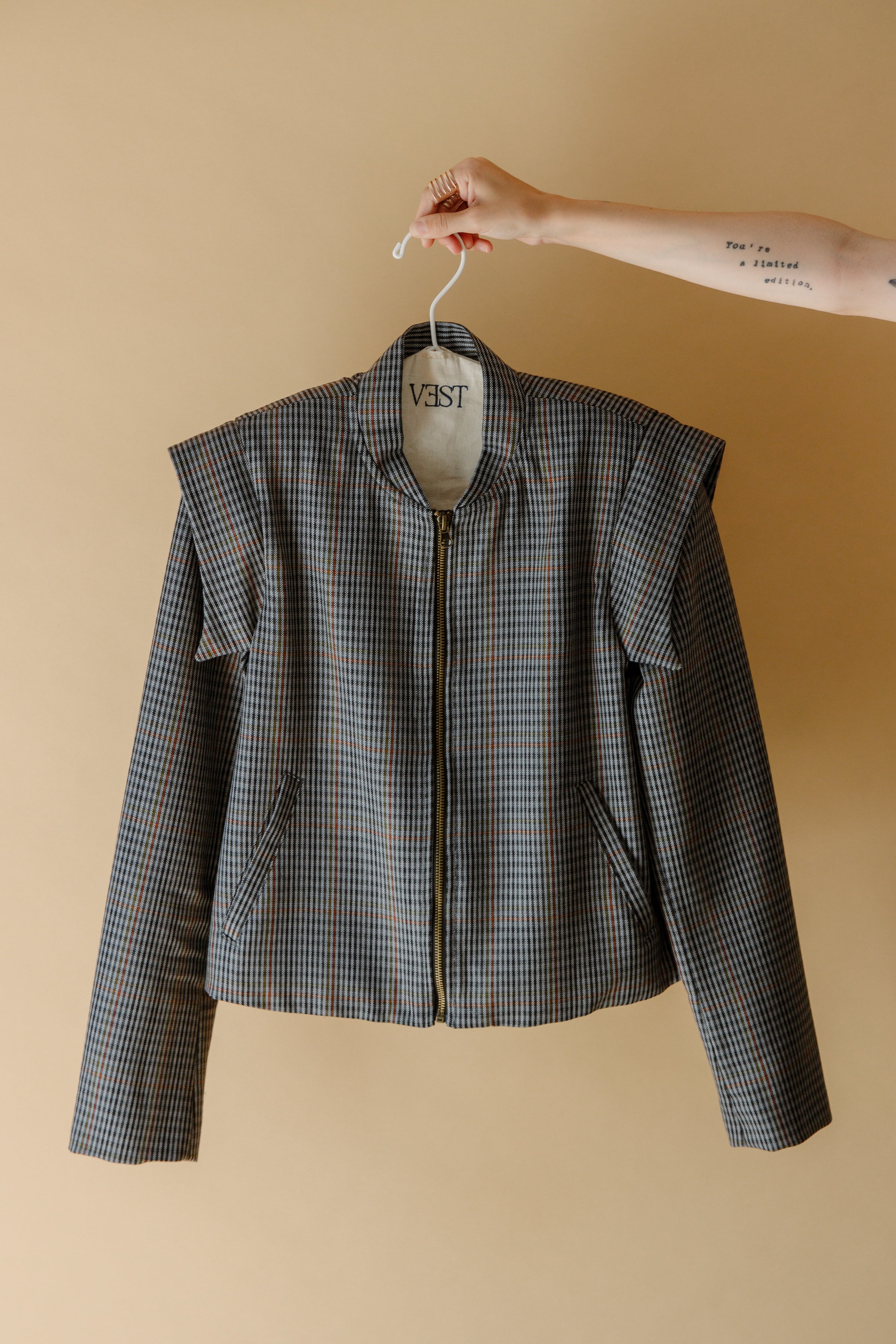 Chaqueta Danny cuadro oscuro 1