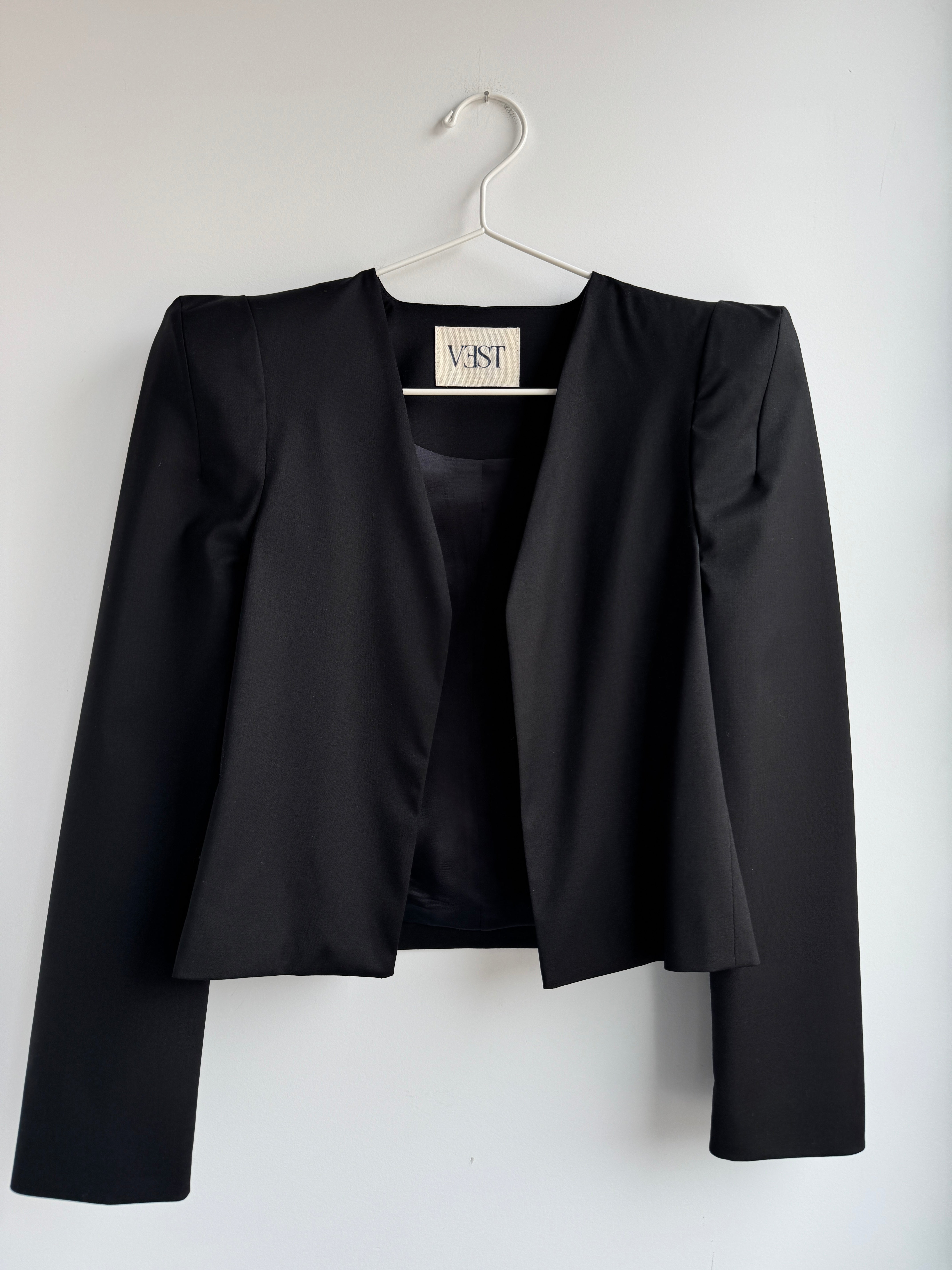 Chaqueta Pagoda negra 1