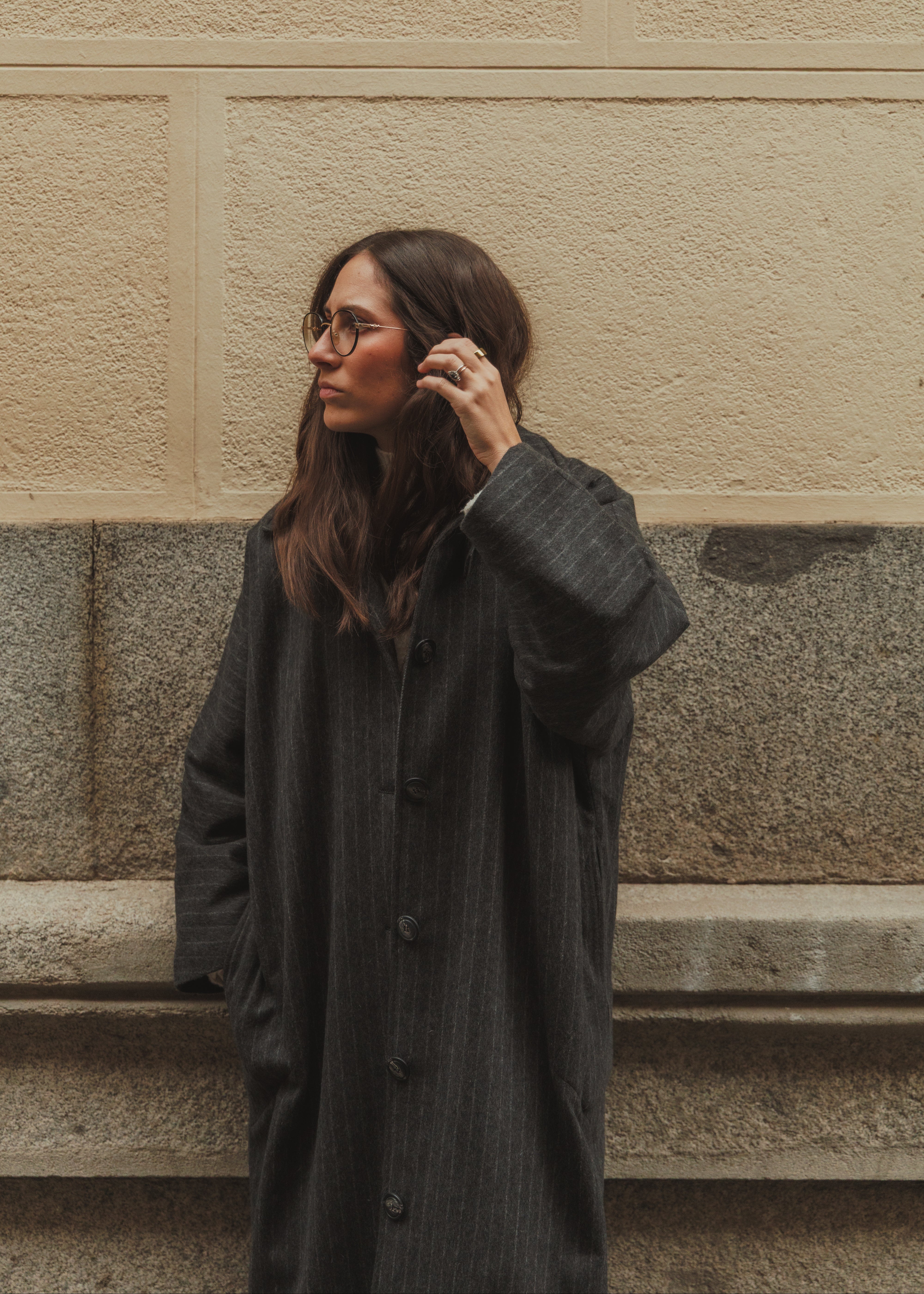 ABRIGO PILAR LANA GRIS CON RAYA DIPLOMATICA